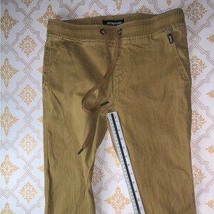 Aeropostale Men's Khaki Chinos